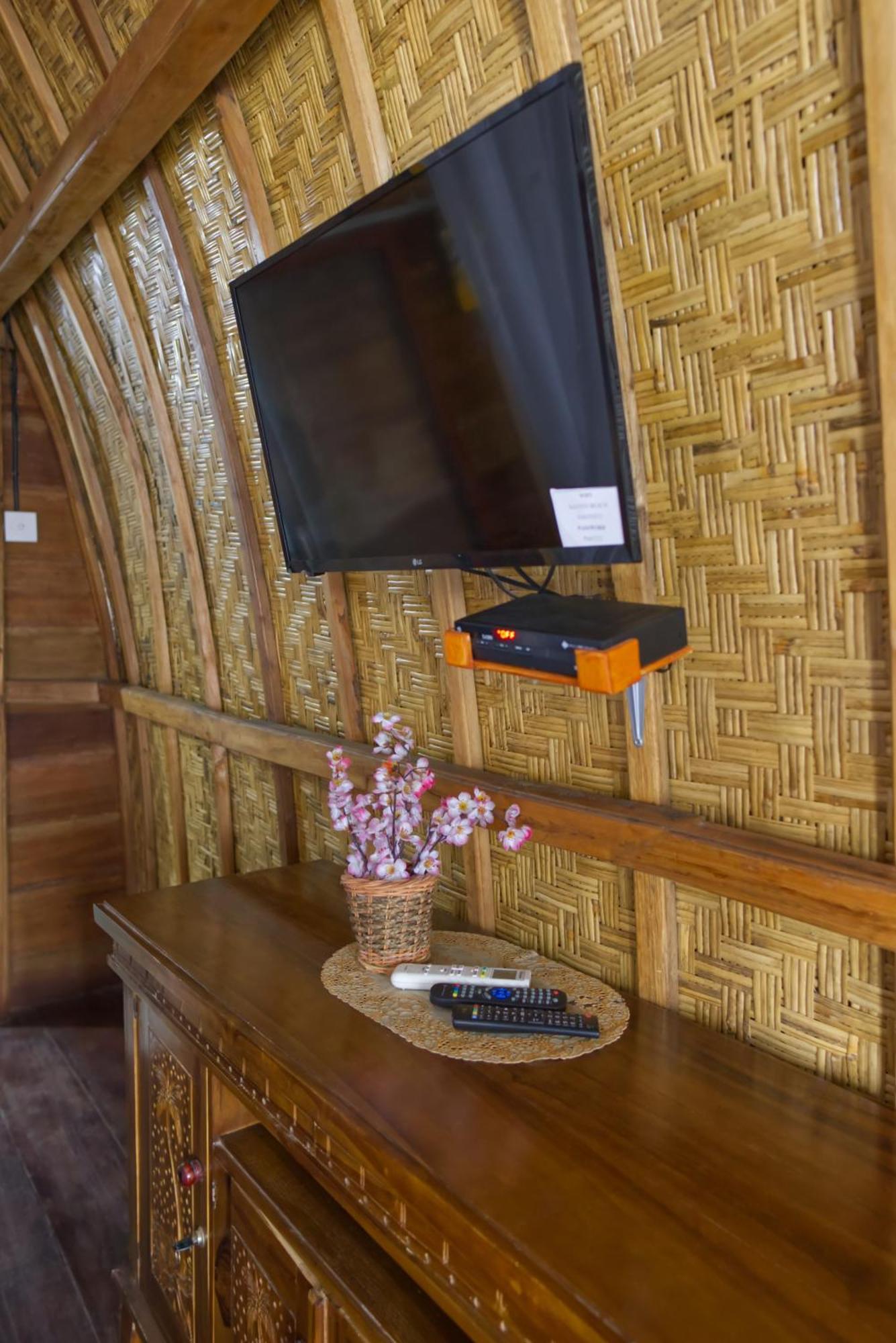 Santen Beach Bungalows Ped Exterior foto