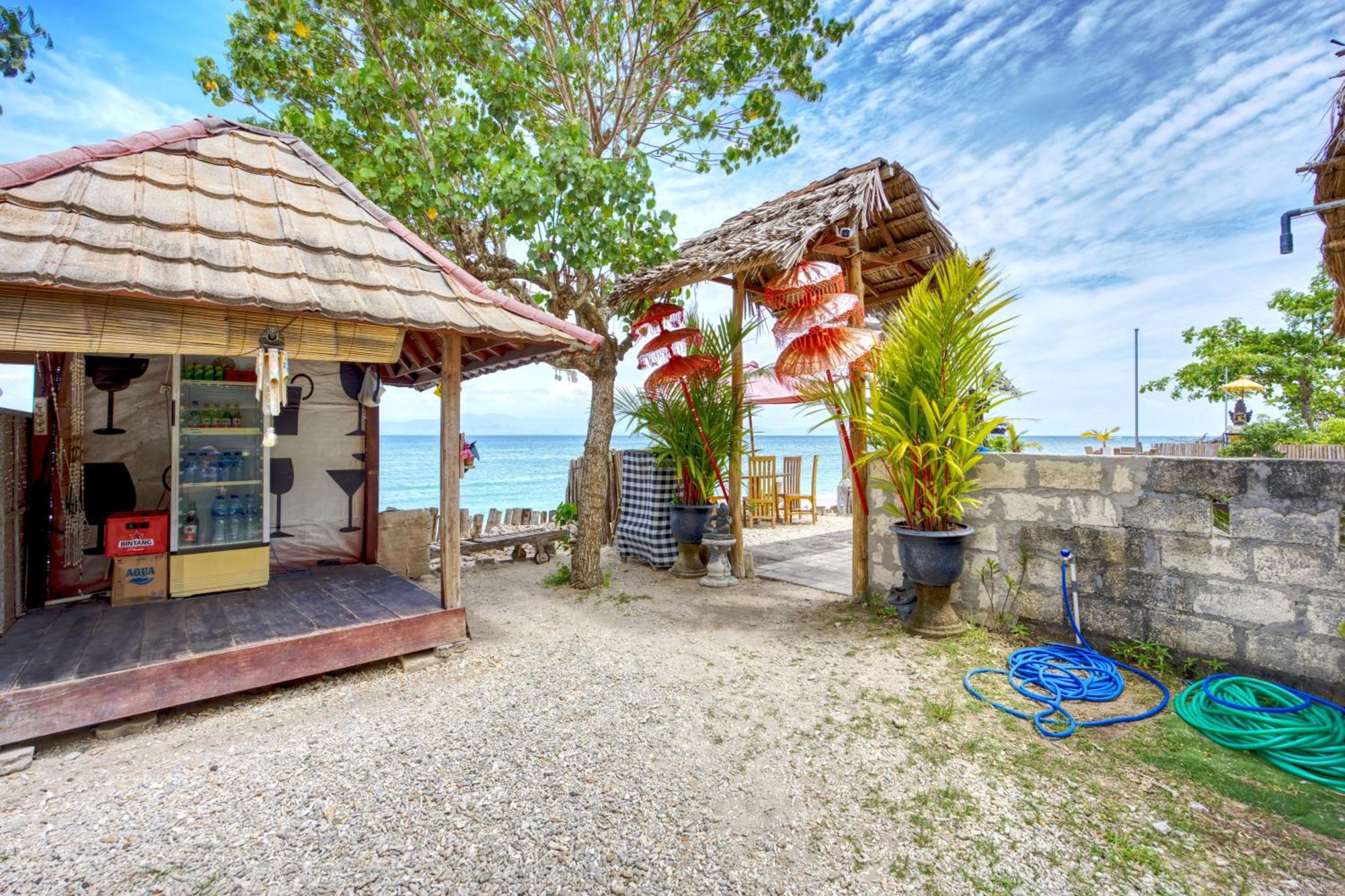 Santen Beach Bungalows Ped Exterior foto
